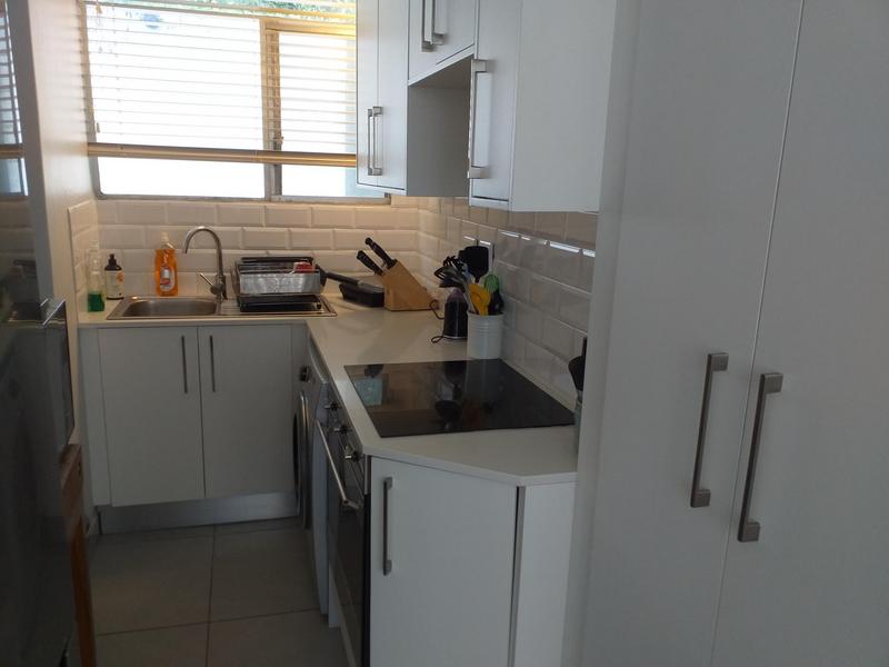 1 Bedroom Property for Sale in Newlands Western Cape